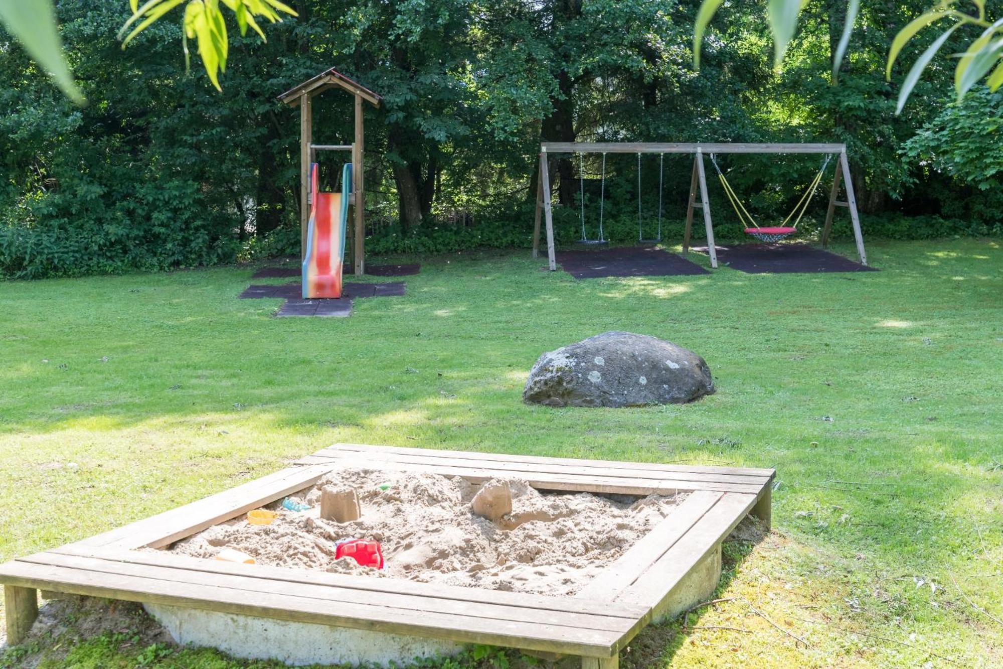 Mooki Loft&Lake Ossiacher See Gerlitzen Own Beach Villach Dış mekan fotoğraf